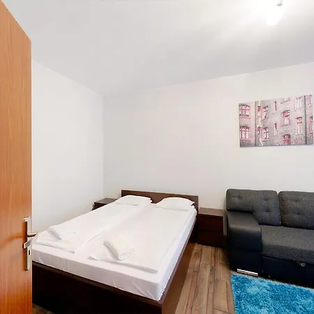 Penguin 1119 Apartmán